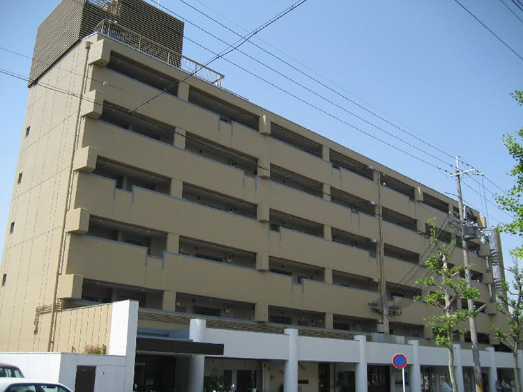 インペリアル岡崎