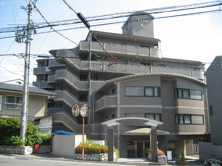 グラシィオ東山