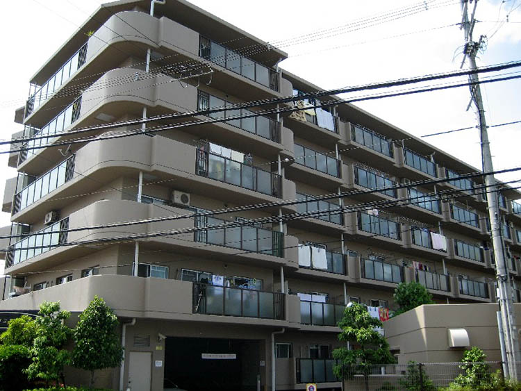 エクセランス向日町