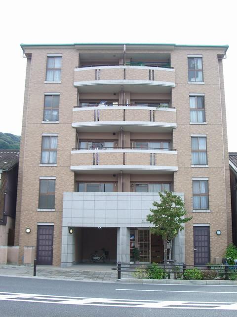 グローバル岡崎