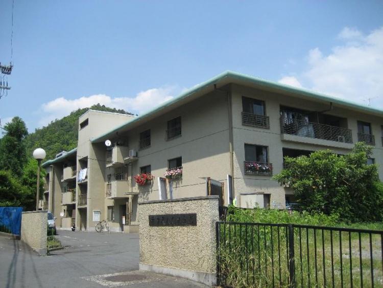 テラスハイツ鳴滝